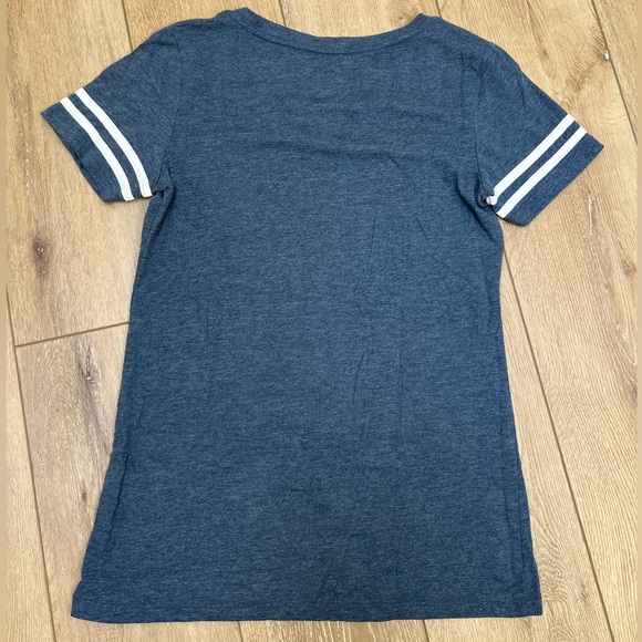 Minnesota Twins Women’s Tee - Picture 4 of 5